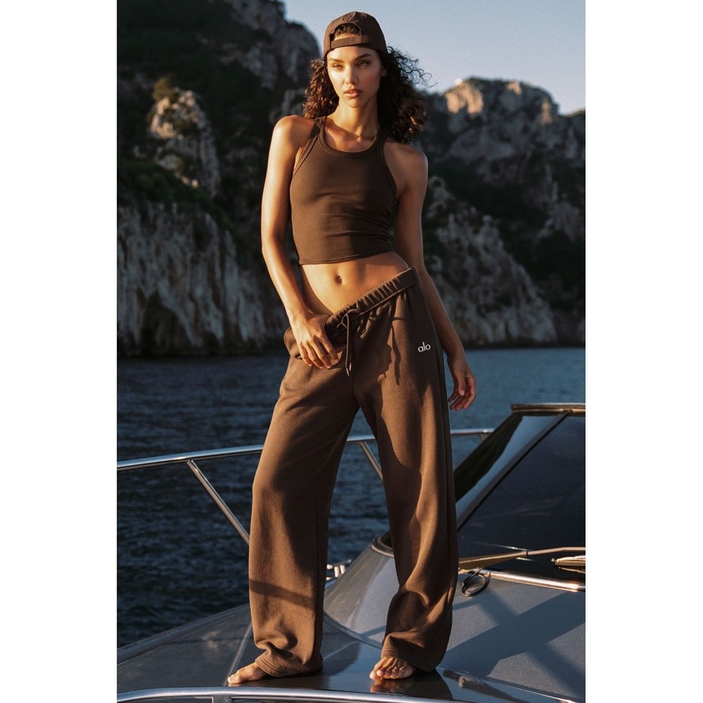 Alo Yoga Accolade Straight Leg Sweatpants Tan Brown Large W0456R